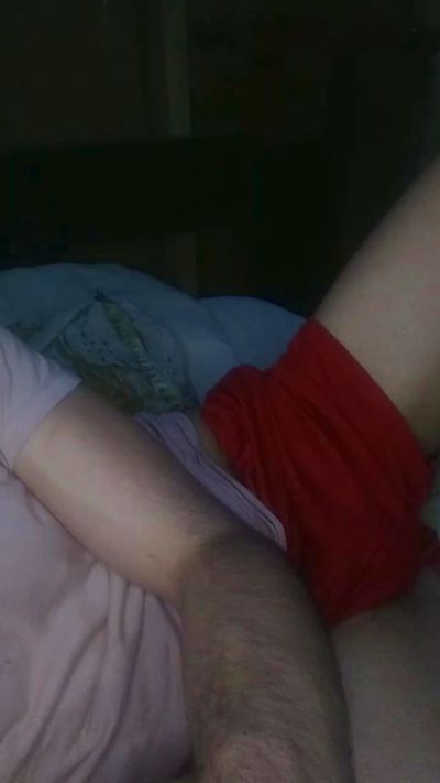 divine_agus_ live cam on Cam4