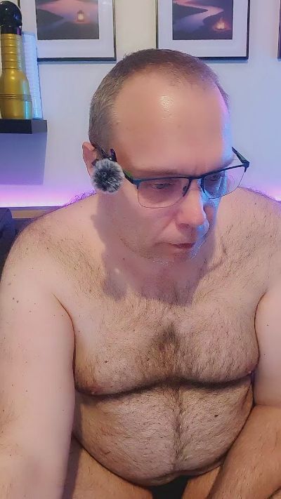 djShyVibes live cam on Cam4