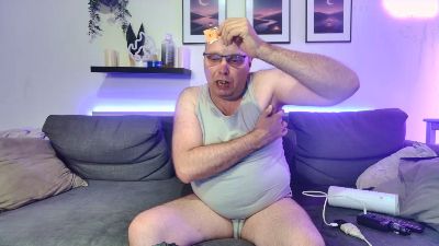djShyVibes live cam on Cam4