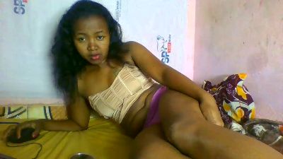 djachila2 live cam on Cam4