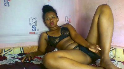 djachila2 live cam on Cam4