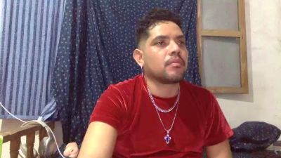 djkoyrosas live cam on Cam4