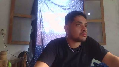 djkoyrosas live cam on Cam4