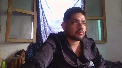 djkoyrosas live cam on Cam4