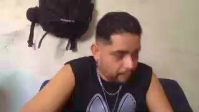 djkoyrosas live cam on Cam4