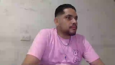 djkoyrosas live cam on Cam4