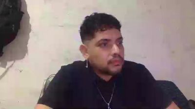 djkoyrosas live cam on Cam4