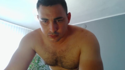 djmute_33 live cam on Cam4
