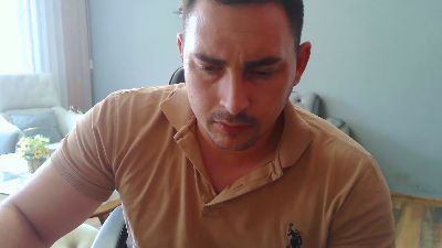 djmute_33 live cam on Cam4