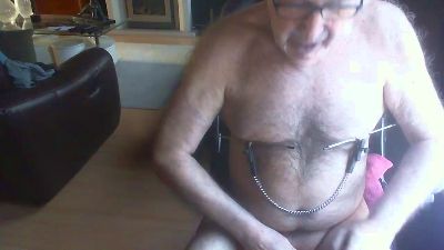 dogego566 live cam on Cam4