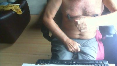 dogego566 live cam on Cam4