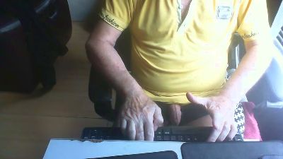 dogego566 live cam on Cam4