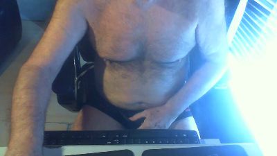 dogego566 live cam on Cam4