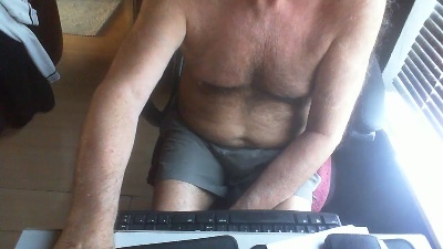 dogego566 live cam on Cam4