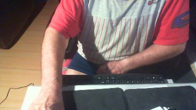 dogego566 live cam on Cam4