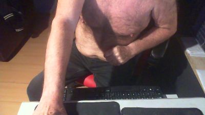 dogego566 live cam on Cam4