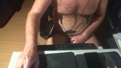 dogego566 live cam on Cam4