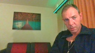 dolce35 live cam on Cam4