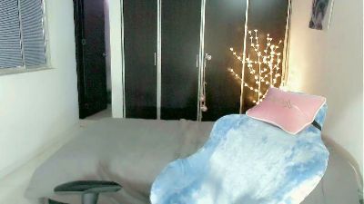 dolce_moree_ live cam on Cam4