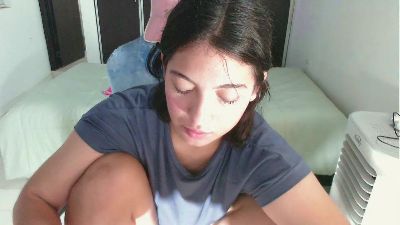 dolce_moree_ live cam on Cam4