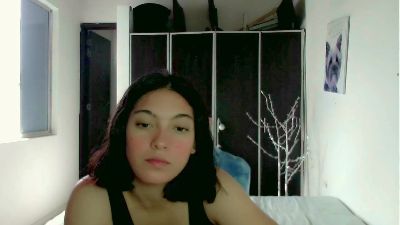 dolce_moree_ live cam on Cam4