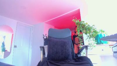 doll_lissa live cam on Cam4