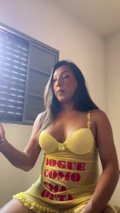 dolltranssexy live cam on Cam4