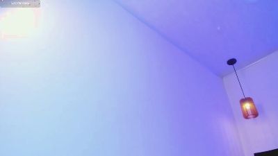 dolly_zoe live cam on Cam4