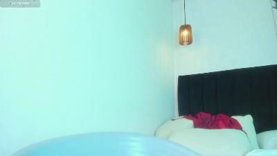 dolly_zoe live cam on Cam4