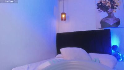 dolly_zoe live cam on Cam4