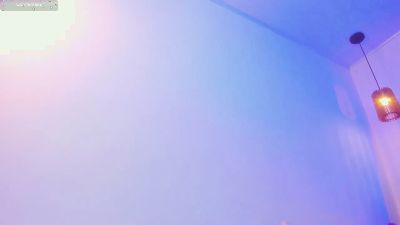 dolly_zoe live cam on Cam4