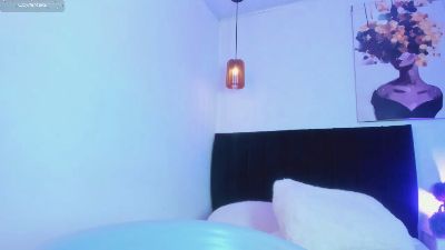 dolly_zoe live cam on Cam4