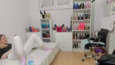 dominantmiss8 live cam on Cam4