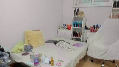 dominantmiss8 live cam on Cam4