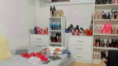 dominantmiss8 live cam on Cam4