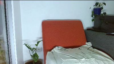 dominathewolff live cam on Cam4