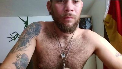 dominathewolff live cam on Cam4