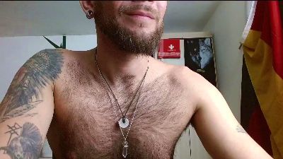 dominathewolff live cam on Cam4
