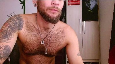 dominathewolff live cam on Cam4