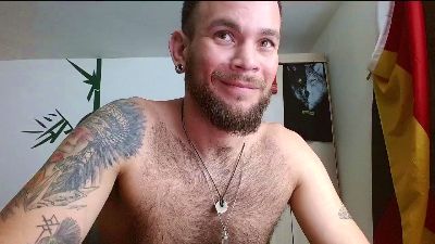 dominathewolff live cam on Cam4