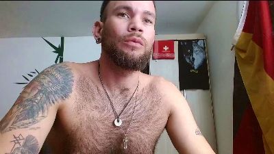 dominathewolff live cam on Cam4