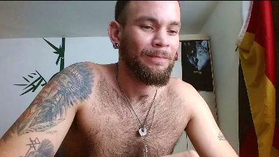 dominathewolff live cam on Cam4