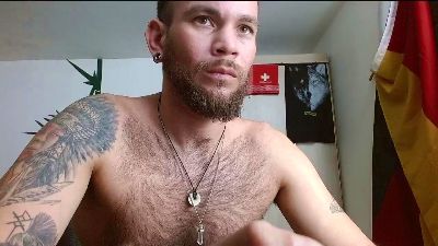 dominathewolff live cam on Cam4