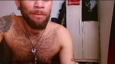 dominathewolff live cam on Cam4