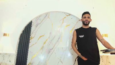 dominic_max1 live cam on Cam4