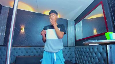 dominic_max1 live cam on Cam4