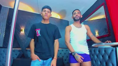 dominic_max1 live cam on Cam4