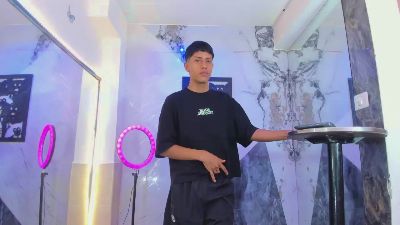 dominic_max1 live cam on Cam4