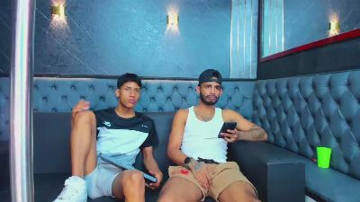 dominic_max1 live cam on Cam4