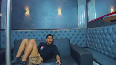 dominic_max1 live cam on Cam4